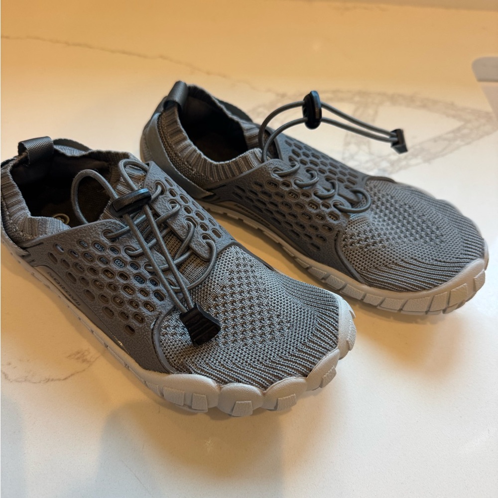 Boys size 3 water shoes